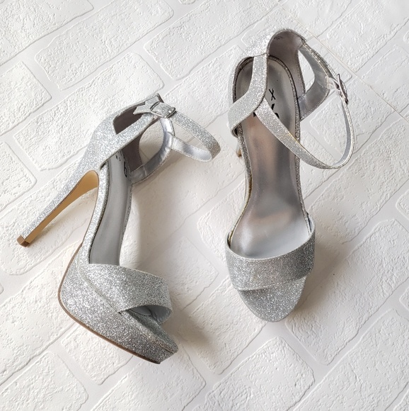 Mix No. 6 Silver Glitter Platform Heels NWB - Picture 2 of 8